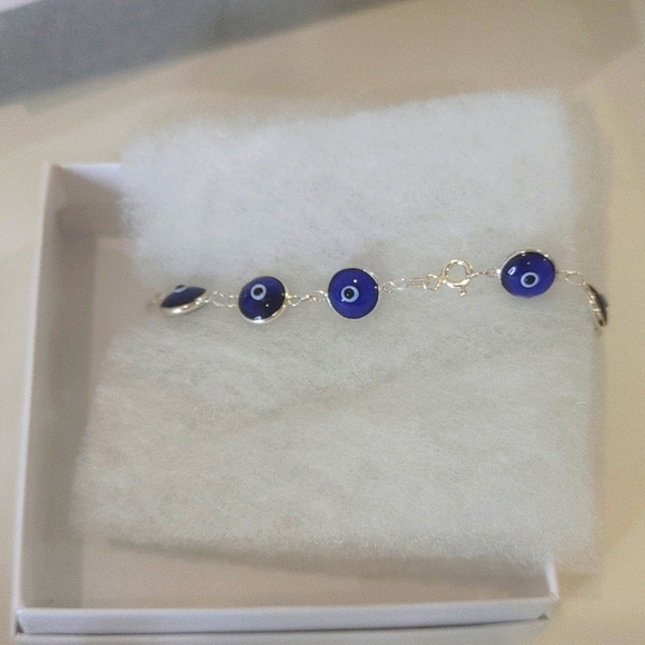 925 Sterling Silver Round Evil Eye Bracelet - Picture 2 of 4